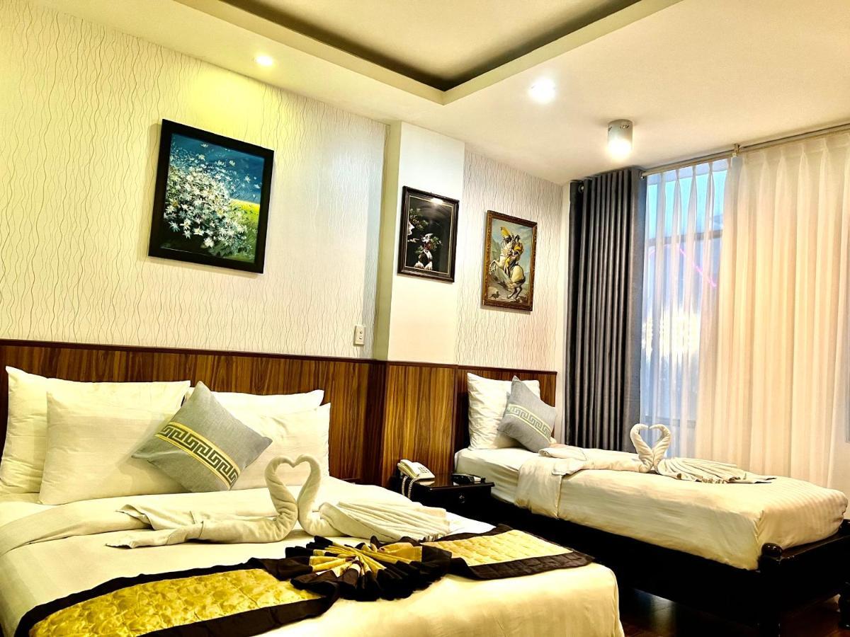 होटल Dda District 1- Bui Vien-de Tham Walking Street 3*